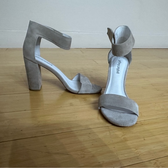 Sandals by “Jeffrey Campbell” size 7.5 new - Picture 2 of 10
